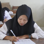 Bagi-bagi Ta’jil di Bulan Suci Ramadhan